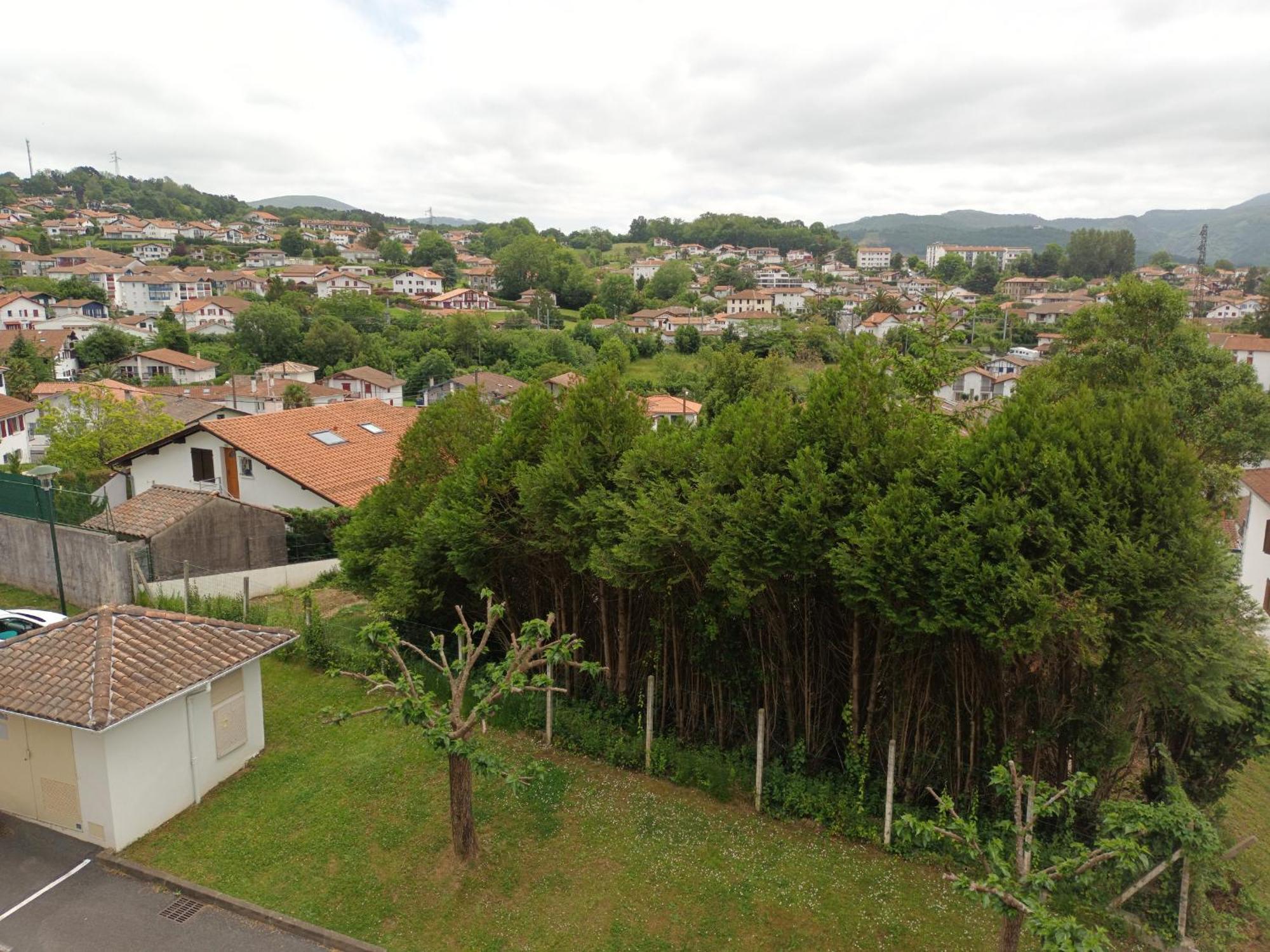 Appart. 2* A Hendaye, Proche Centre, Parking Privatif - Fr-1-239-777 Apartment Exterior photo